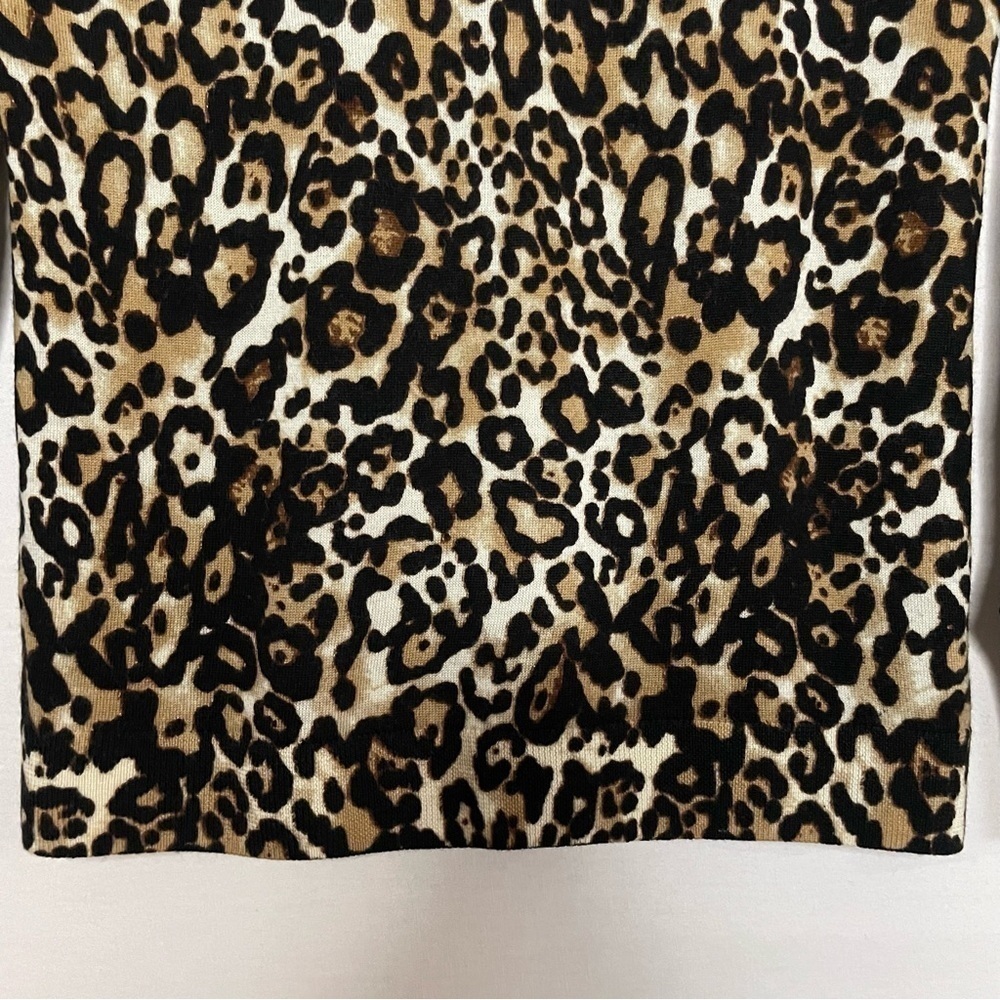 Talbots Soft Merino Wool Bishop Sleeve V-Neck Sweater in Leopard Print - Picture 6 of 14